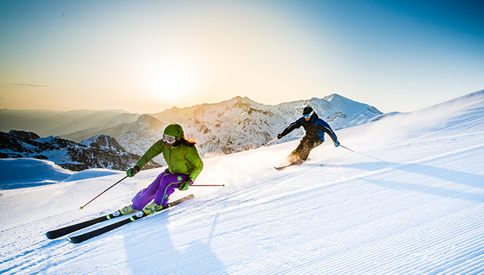 Travel_ski_iStock_71931953_web.jpg