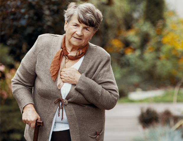 COPD_old woman_walking_s.jpg